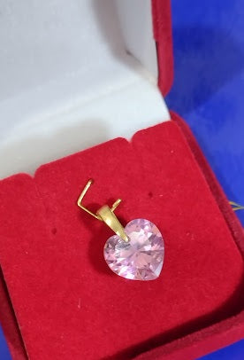 Pingente Coração Ouro 18 Kilates 2.60 Gramas 10 mm Zircônia