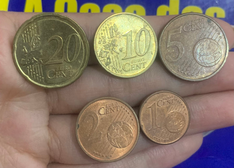 5 Moedas 1 Cent,  2 Cent, 5 Cent, 10 Cent e 20 Cent