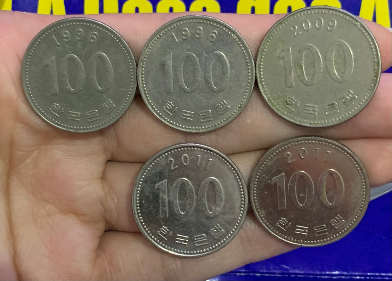 5 Moedas 100 Estrangeiras